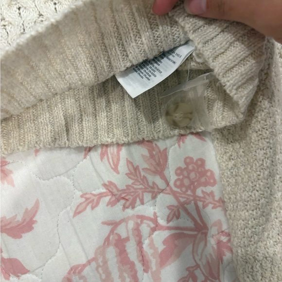 American Eagle Outfitters Cream and Tan Cable Knit Cardigan - Picture 5 of 5